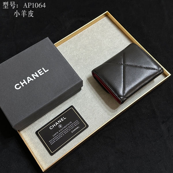 コピーシャネル激安財布全体デザイン